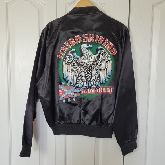 Vintage Lynyrd Skynyrd 1982 Tour Fly on Free Bird Satin Bomber Jacket - Picture 1 of 5